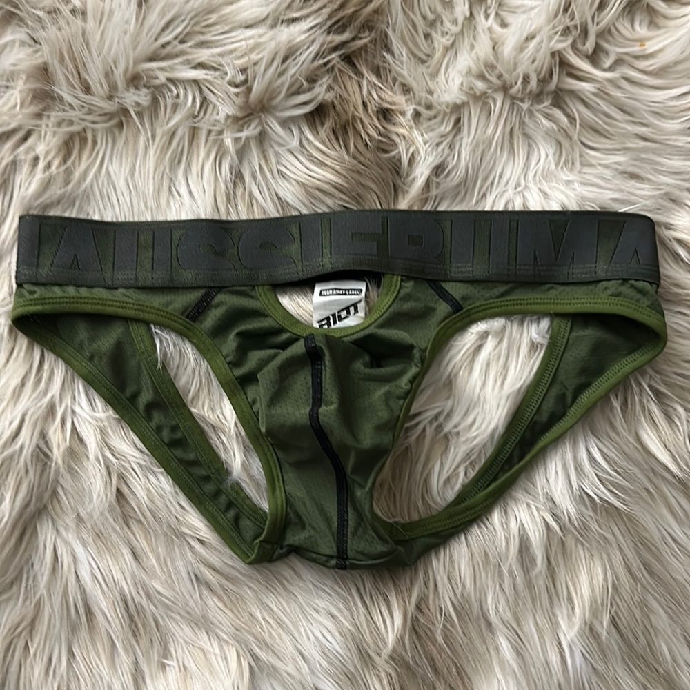 Aussiebum new without tag